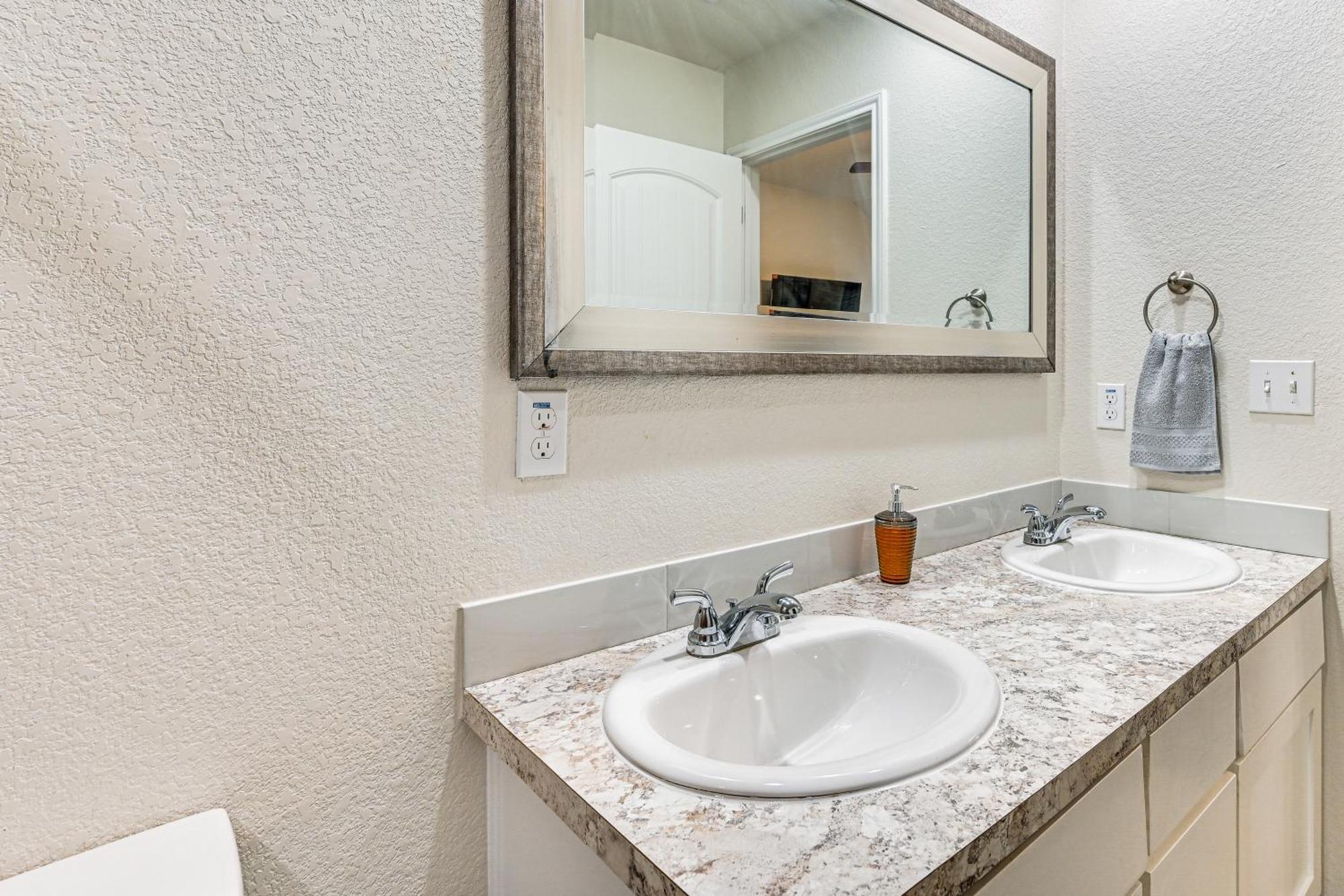 Urban Oasis * Killeen