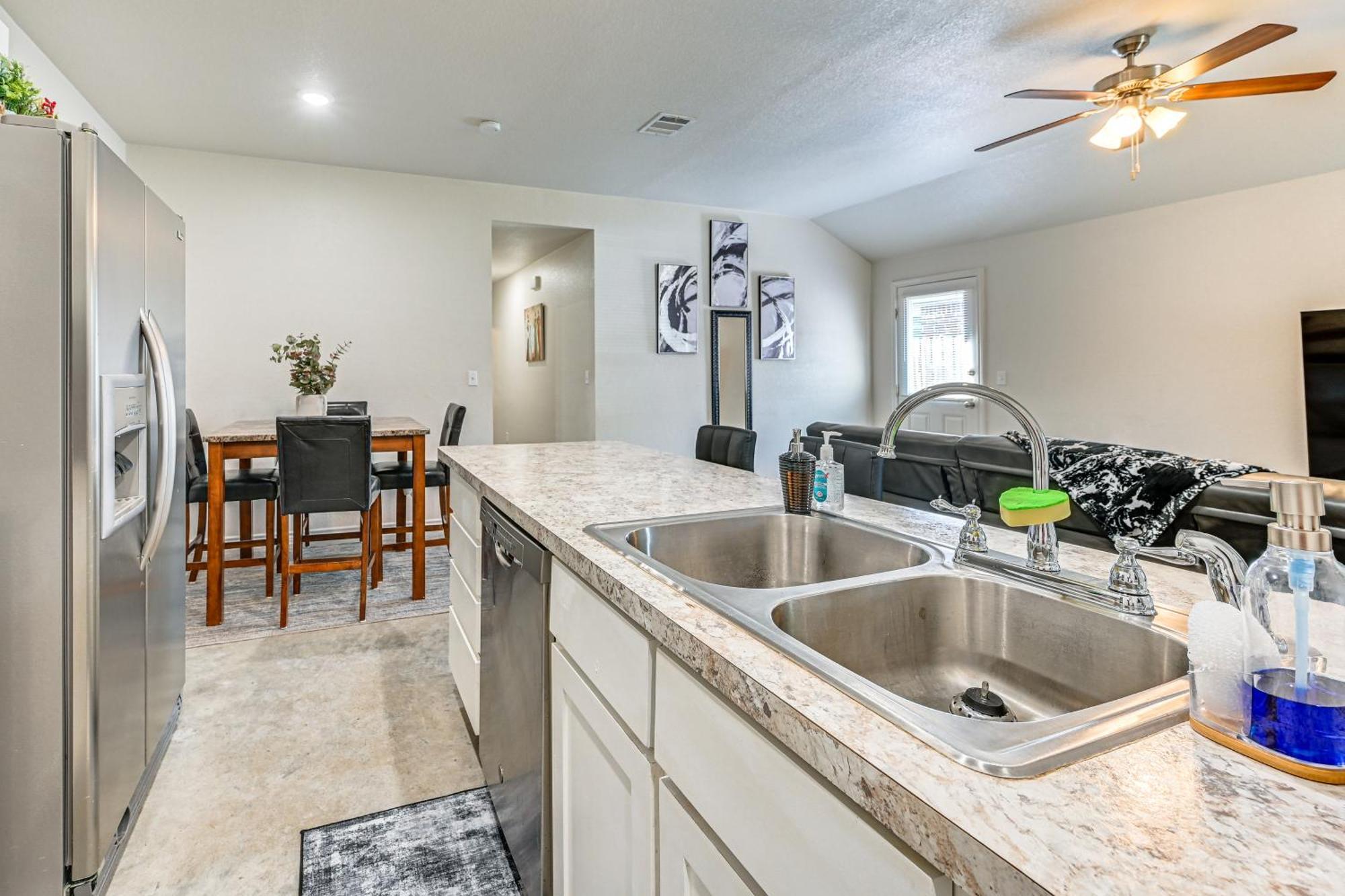 Urban Oasis Apartment